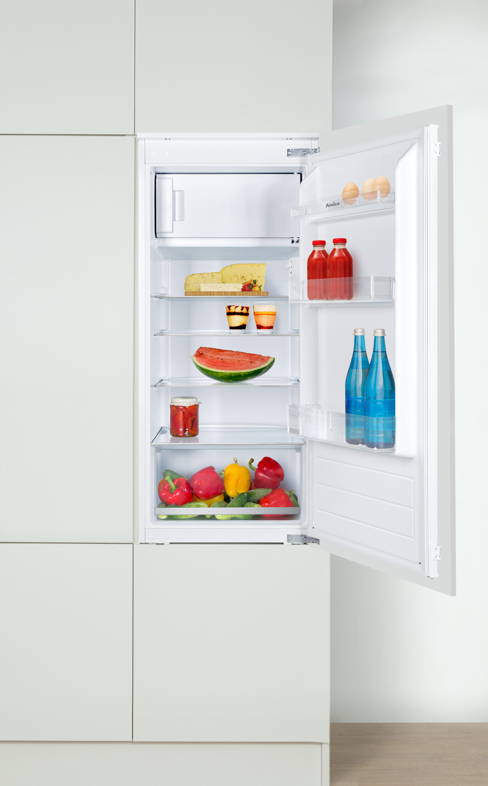 Built-in refrigerator